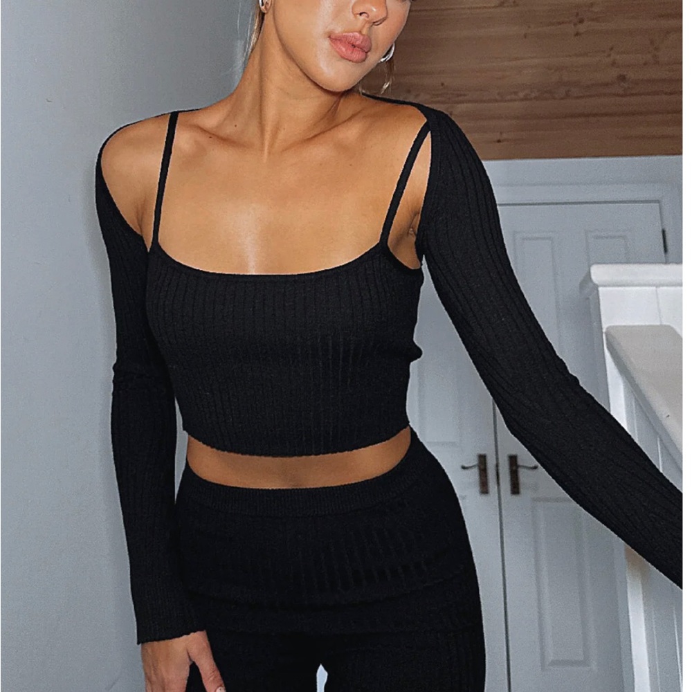 White Fox - Don't Choose Two Piece Knitted Crop Black
